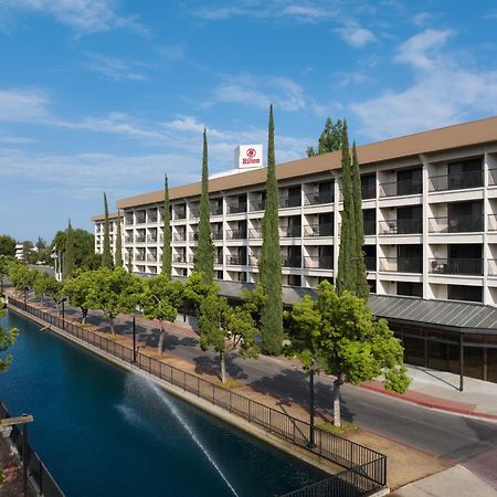 Hilton Stockton Hotell Exteriör bild