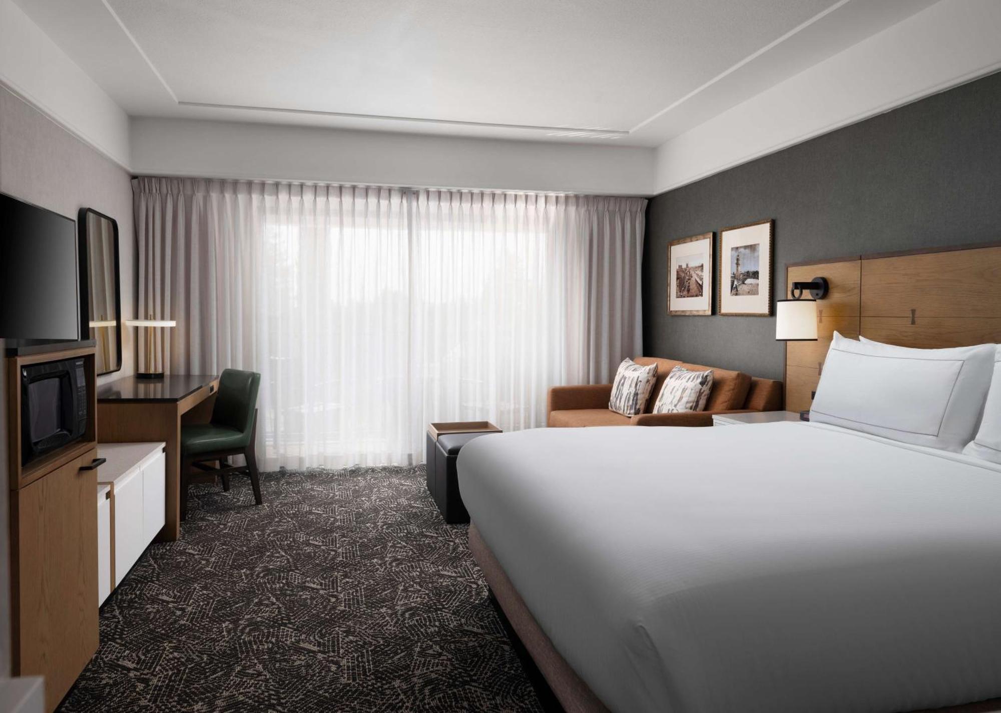 Hilton Stockton Hotell Exteriör bild
