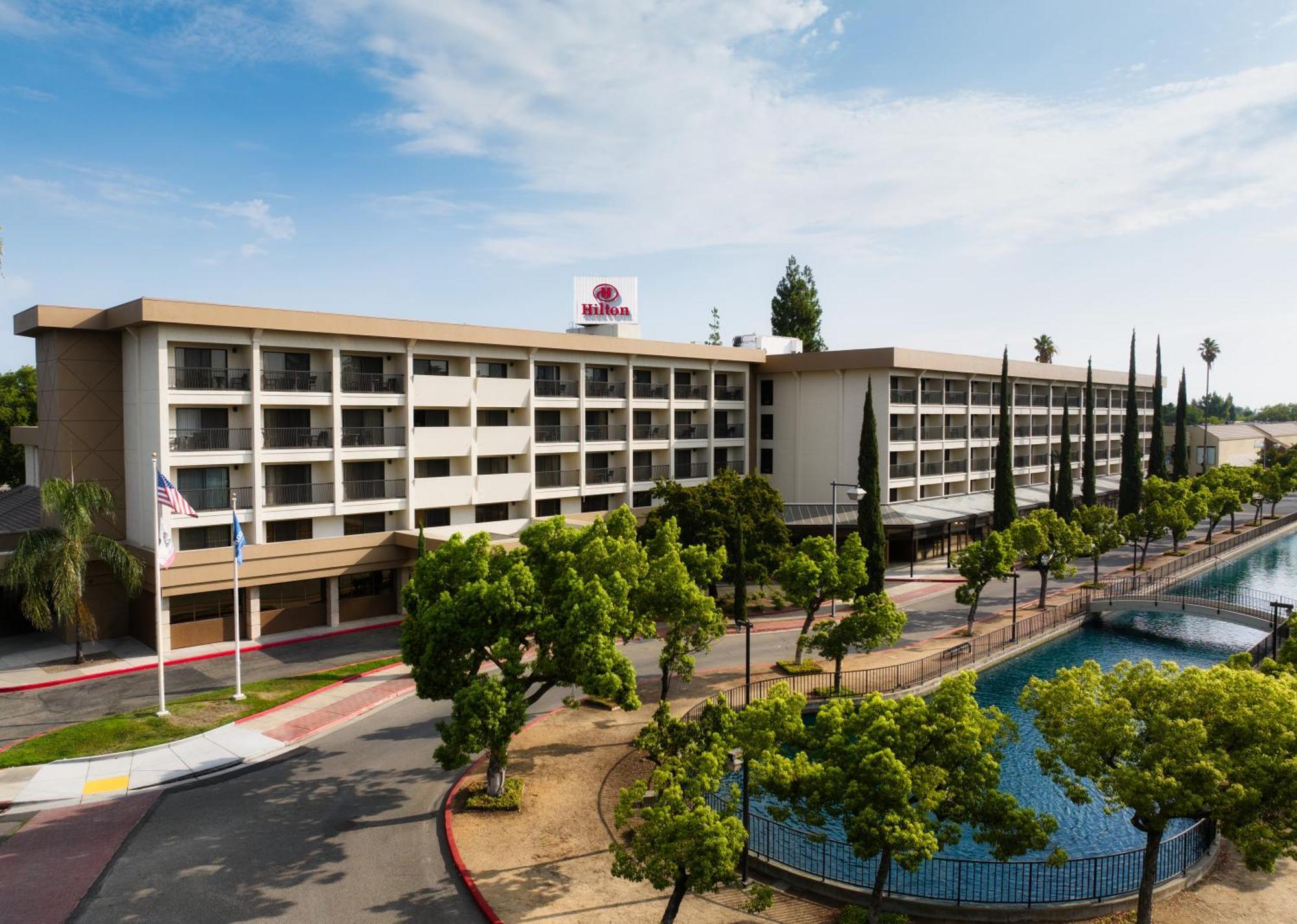 Hilton Stockton Hotell Exteriör bild