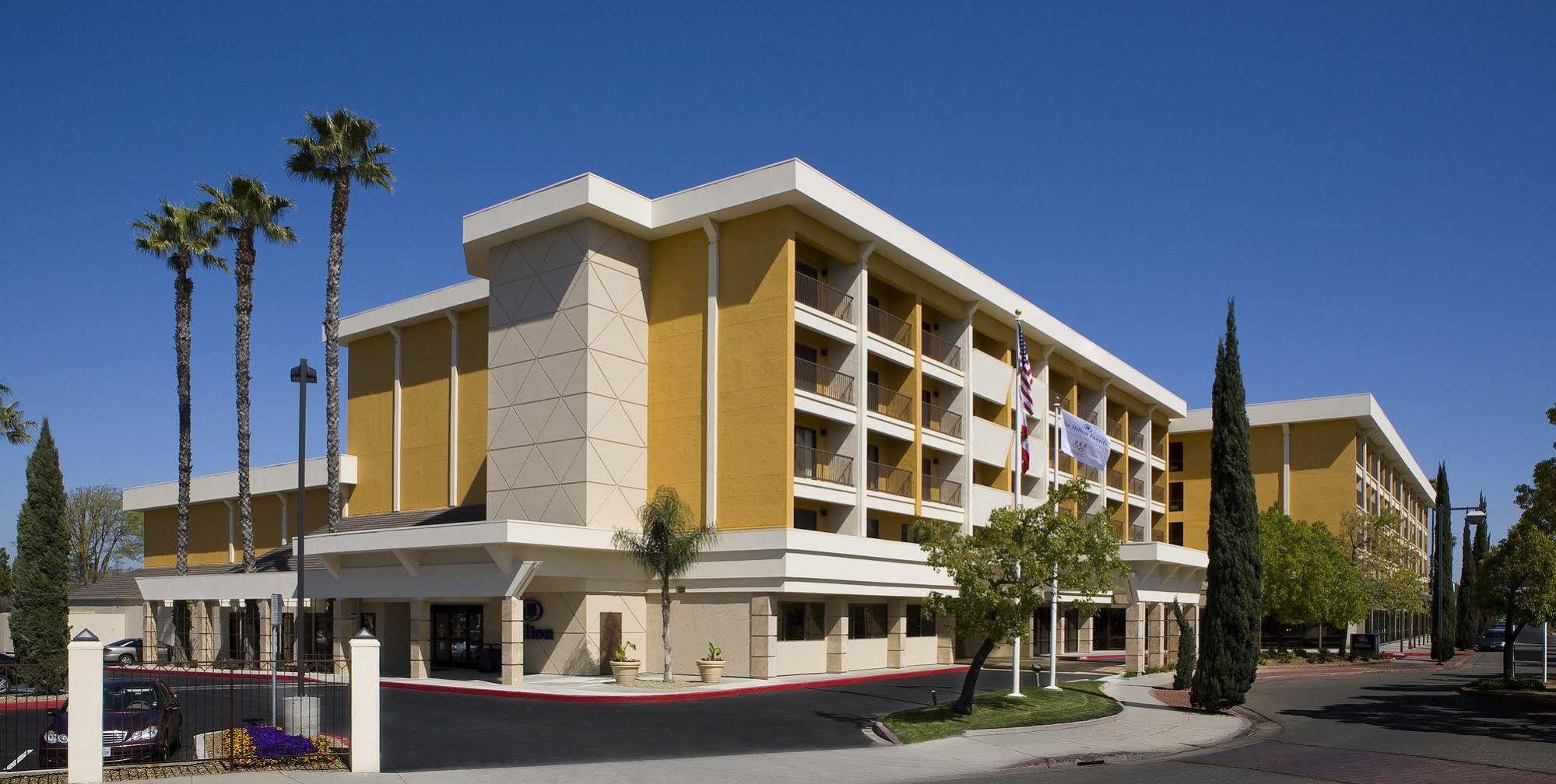 Hilton Stockton Hotell Exteriör bild